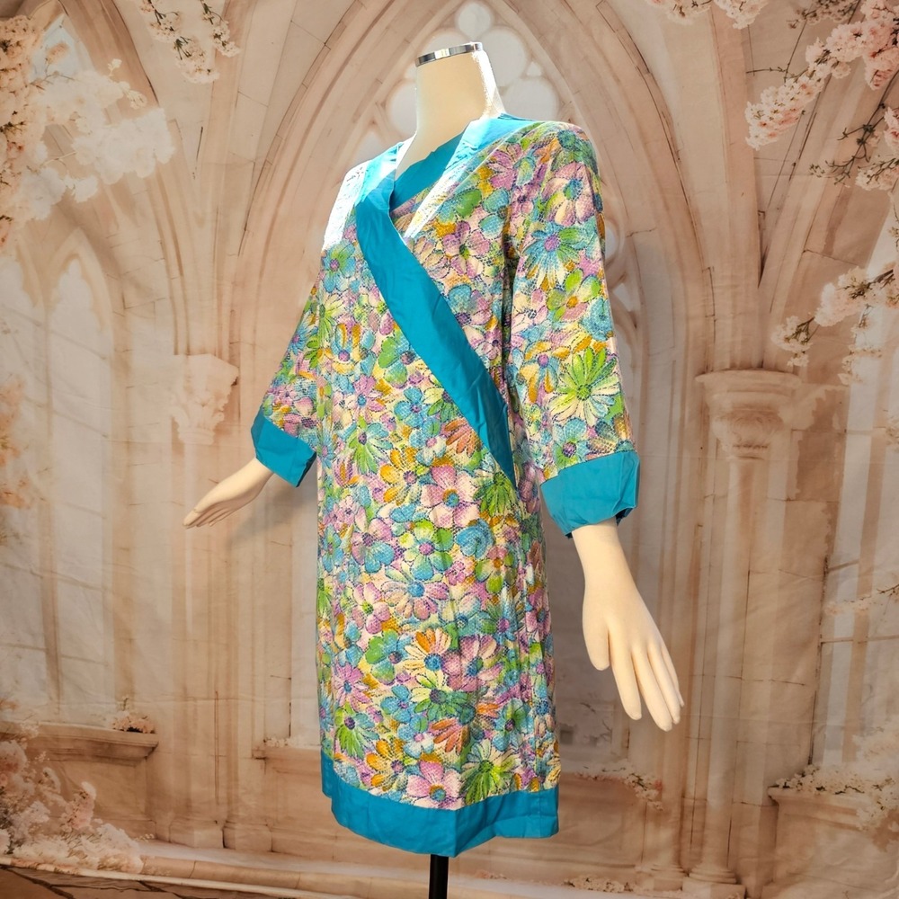 Vintage 1960's 70s Dress Shift Mod Floral Teal Trim 3/4 Length Sleeve Retro